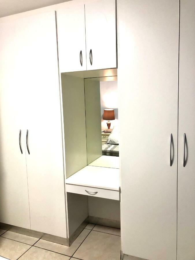 Hightide Apartment Amanzimtoti Kültér fotó